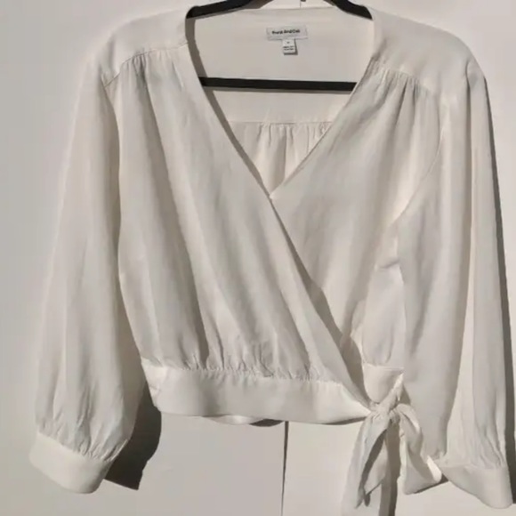 White business casual blouse - Picture 1 of 2